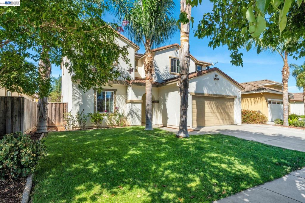 Photo of 2142 Harborage Way, Oakley, CA 94561 (MLS # 41147653)
