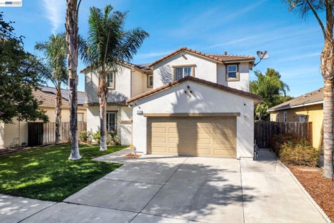 Photo of 2142 Harborage Way, Oakley, CA 94561 (MLS # 41147653)