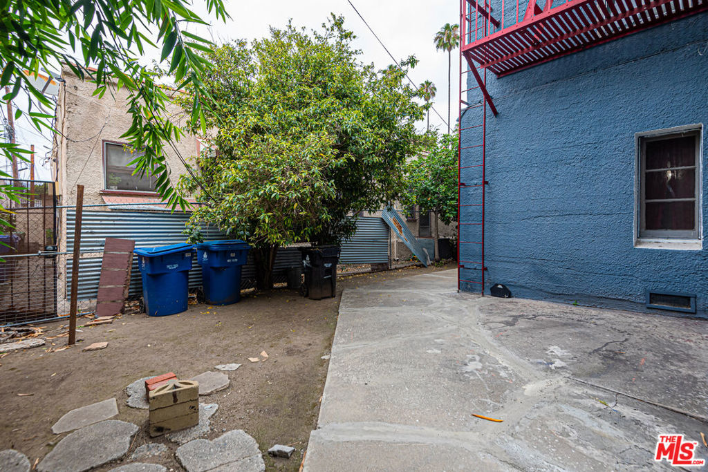 1131 Lodi Place