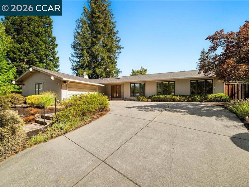 8 Dunsmoor Ct CT, Danville CA 94526