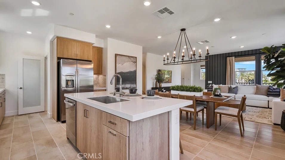 1730 E Park Street 17