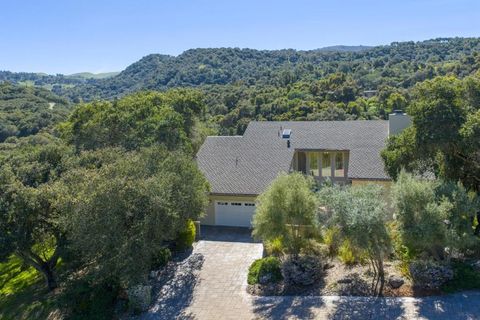 Photo of 397 Corral De Tierra Road #B, Salinas, CA 93908 (MLS # ML82038787)