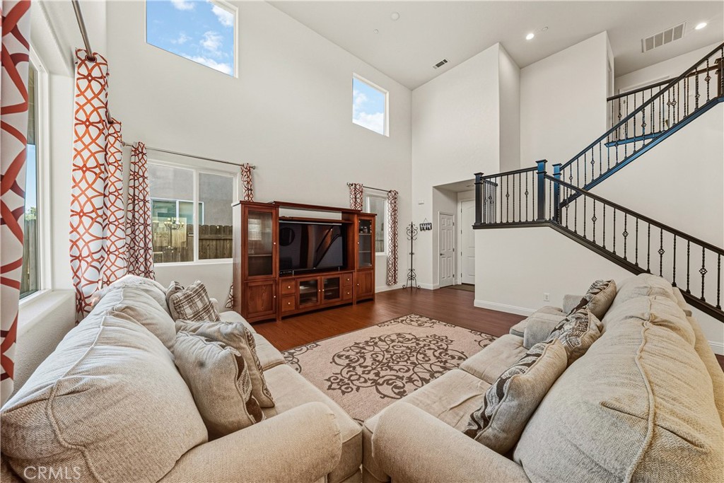 Guadalupe/Casmalia(850) - Residential