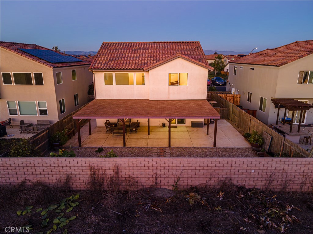 Guadalupe/Casmalia(850) - Residential