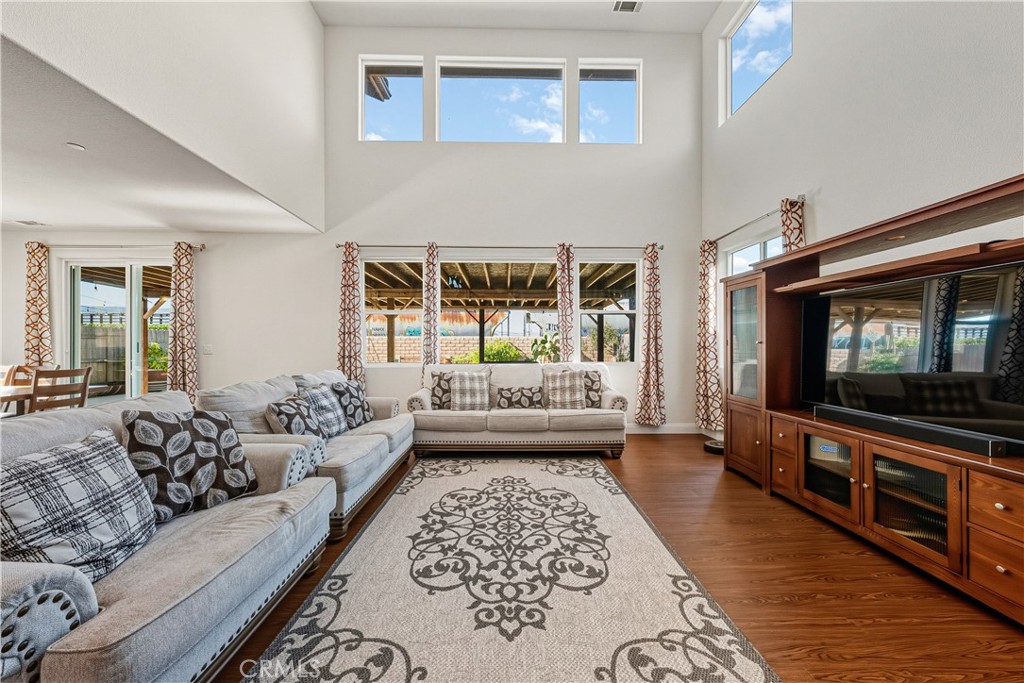 Guadalupe/Casmalia(850) - Residential