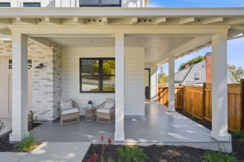 881 Vista Drive