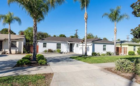 Photo of 6041 Hamilton DR, Riverside, CA 92506 (MLS # PW26103187)