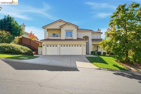 Photo of 5350 Fernbank Dr Dr, Concord, CA 94521 (MLS # 41134574)