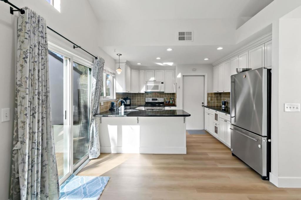 1315 Kelly Park Circle