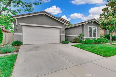 Photo of 177 Potter Crk, Beaumont, CA 92223 (MLS # TR26051292)