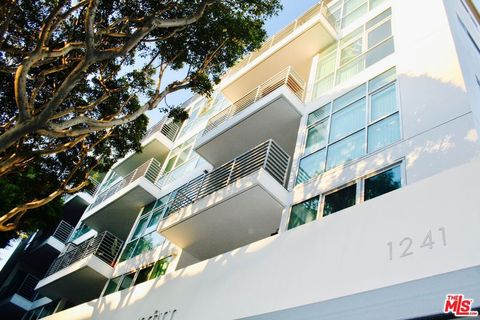 Photo of 1241 5TH Street #502, Santa Monica, CA 90401 (MLS # 25623629)