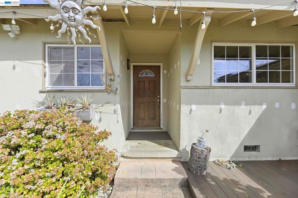 38380 Canyon Heights Dr Dr, Fremont CA 94536