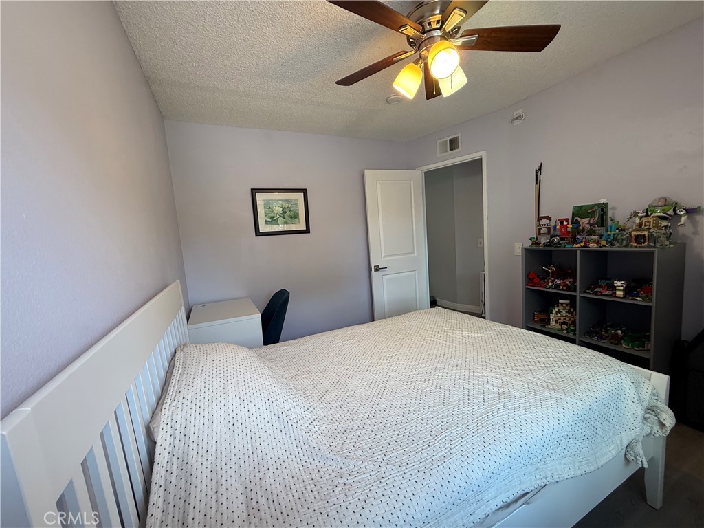 Las Palmas (BLP) - Residential Lease
