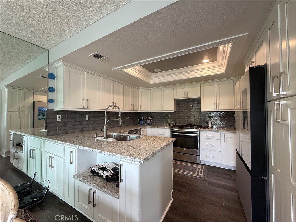Las Palmas (BLP) - Residential Lease