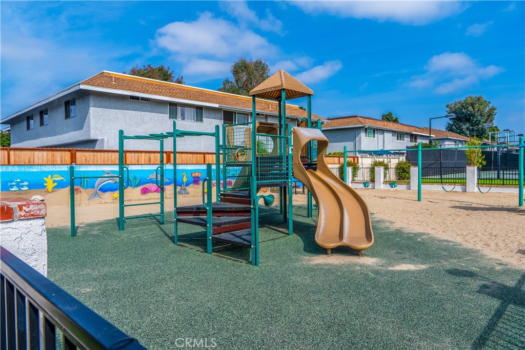 Village Townhomes (VGTH) - Residential