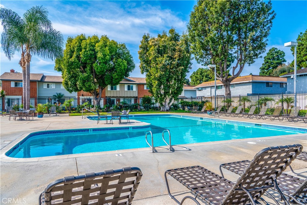 Village Townhomes (VGTH) - Residential