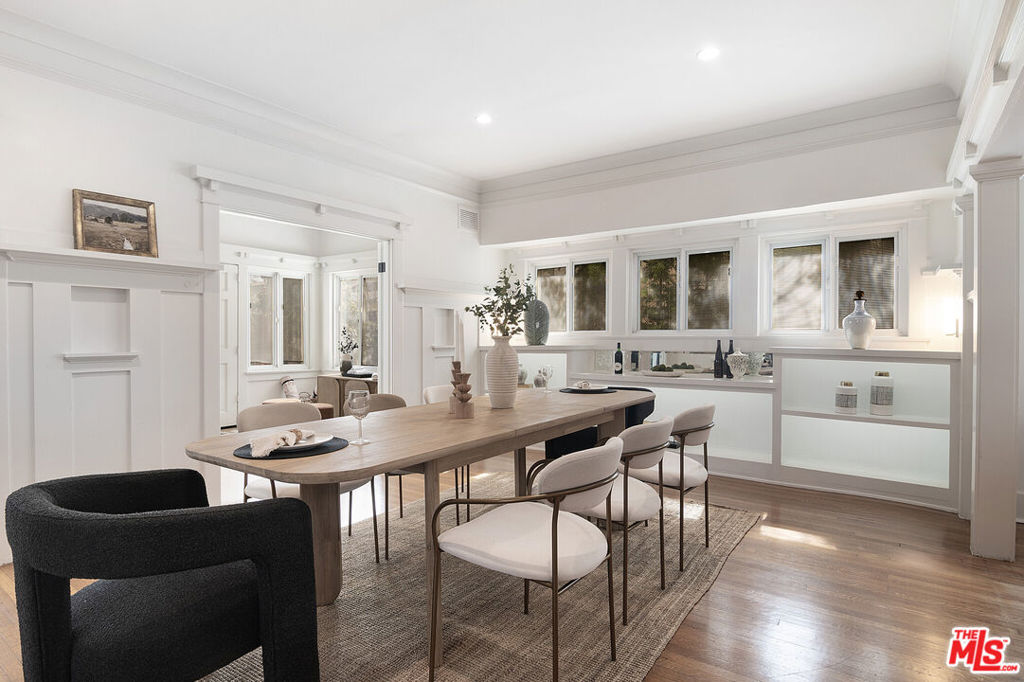 1506 Crenshaw Boulevard