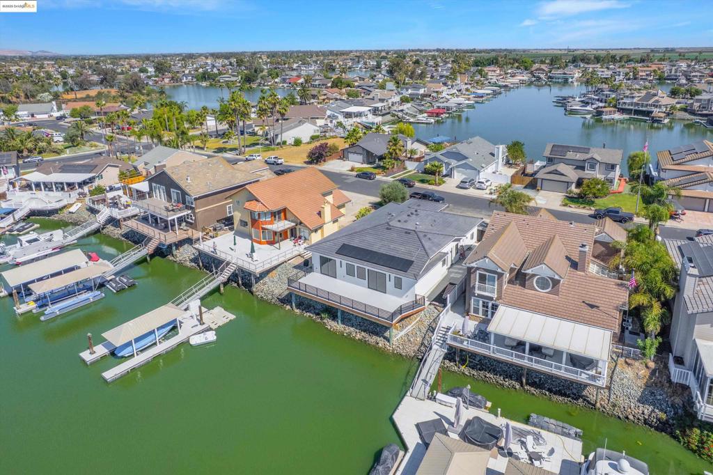 DEEP WATER - Residential