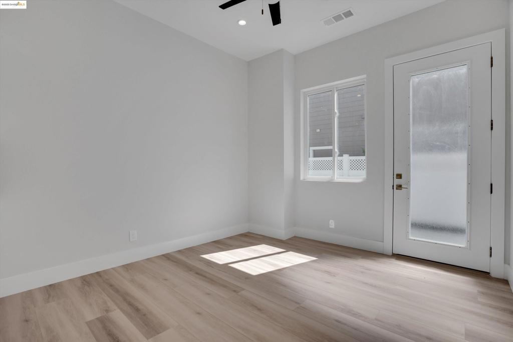 DEEP WATER - Residential