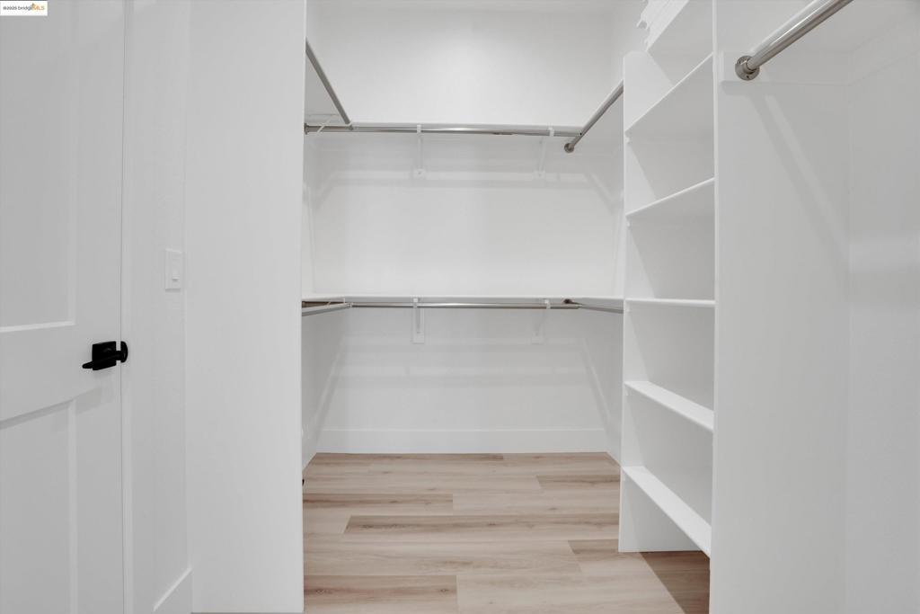 DEEP WATER - Residential