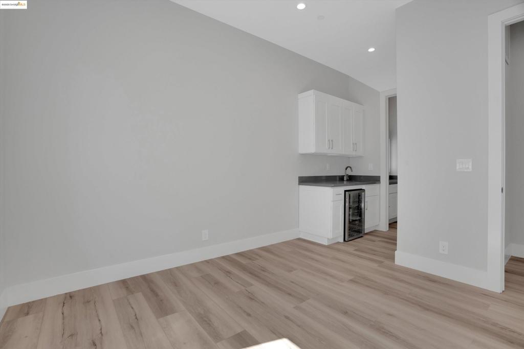 DEEP WATER - Residential