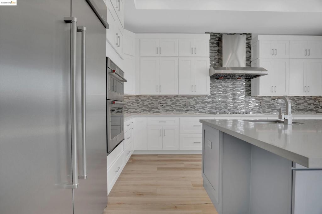 DEEP WATER - Residential