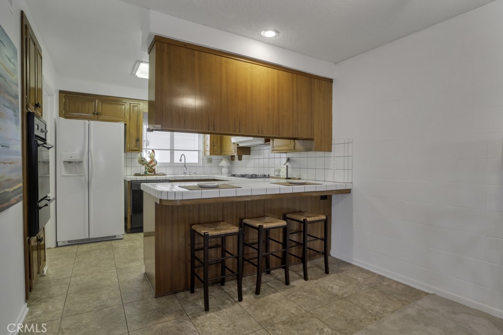 Friendly Valley (FRV) - Residential