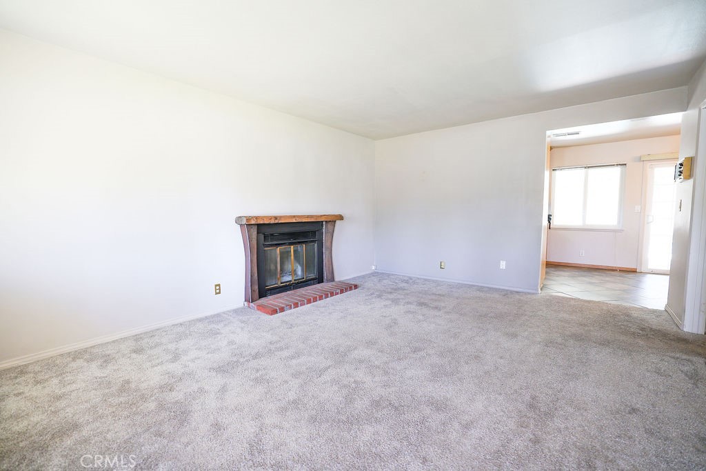 6623 Lessie Lane