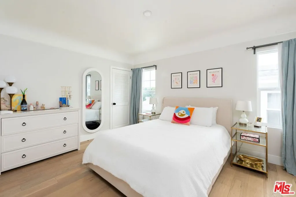 Los Angeles, California 90045, United States, 3 Bedrooms Bedrooms, ,2 BathroomsBathrooms,Residential,Active,114606