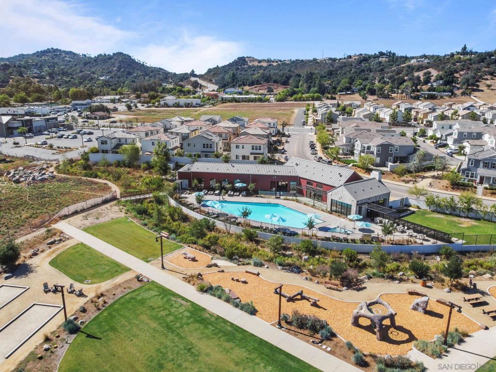 Valley Center - Residential