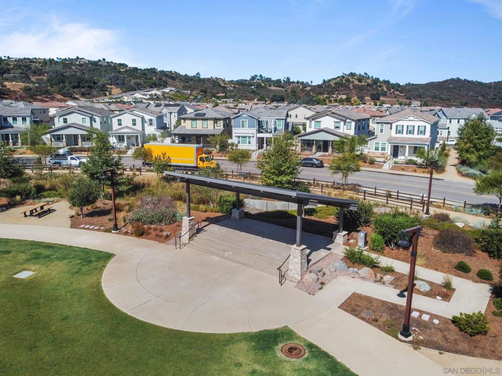 Valley Center - Residential