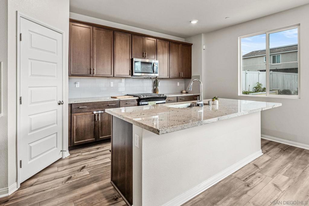 Valley Center - Residential