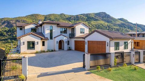 2224 Careful Avenue Agoura Hills CA 91301