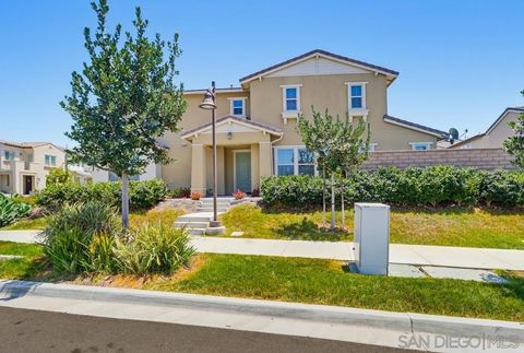 Photo of 1124 Camino Levante, Chula Vista, CA 91913 (MLS # 260017709SD)