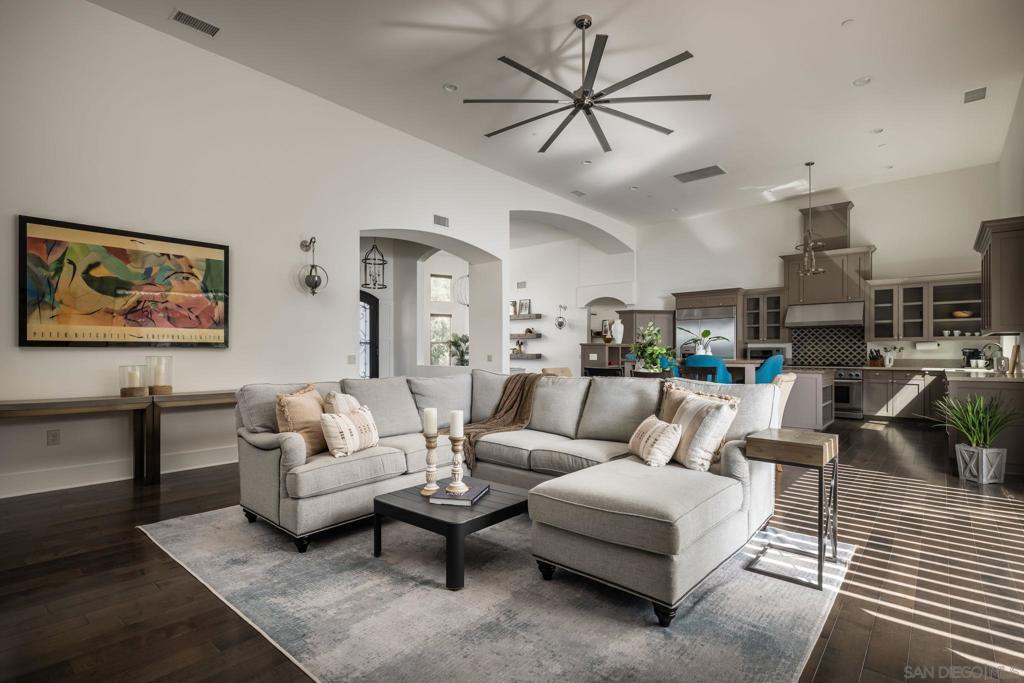 18375 Bernardo Trails Ct