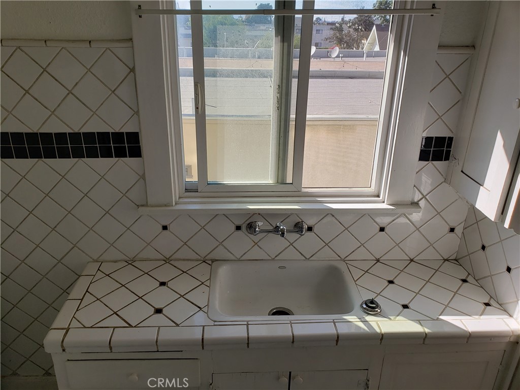 Downtown (DT) - Residential Lease