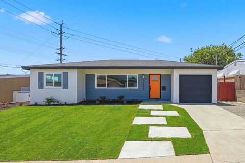 Photo of 3648 Nassau Dr DR, San Diego, CA 92115 (MLS # PTP2603770)