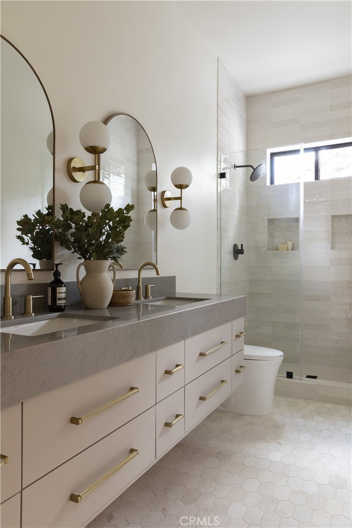 Arrowhead Woods (AWHW) - Residential