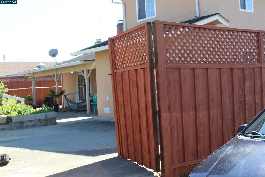 CENTRAL - Residential