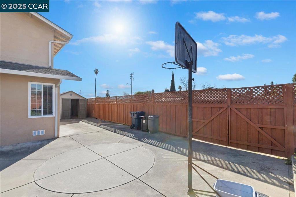 CENTRAL - Residential