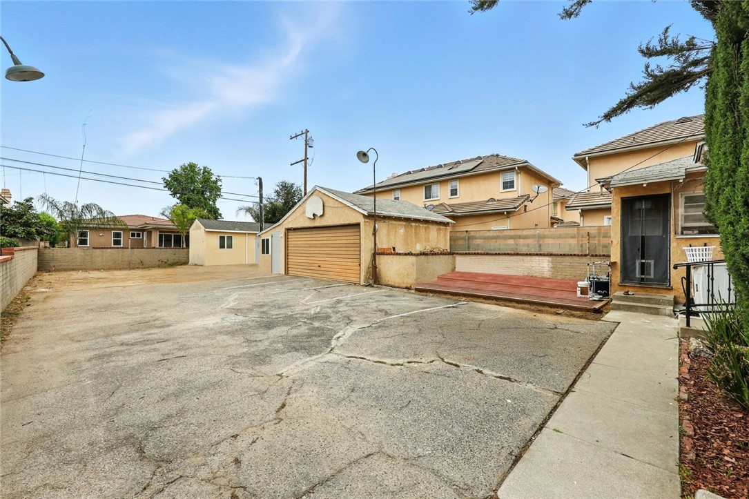 6159 Rosemead Boulevard