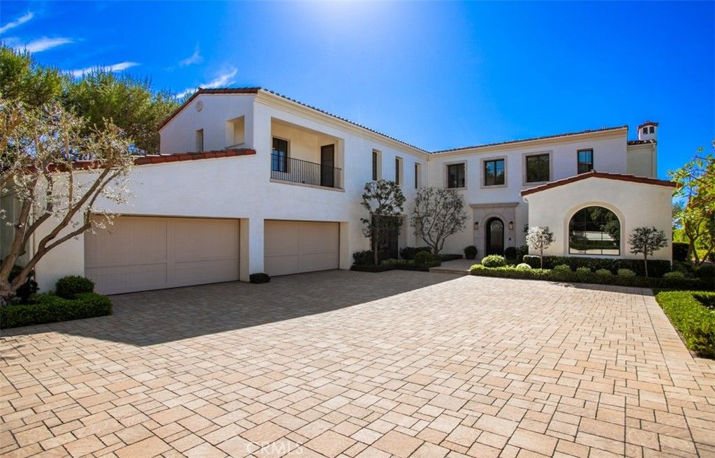 Photo of 25 Spinnaker, Newport Coast, CA 92657 (MLS # OC26004736)