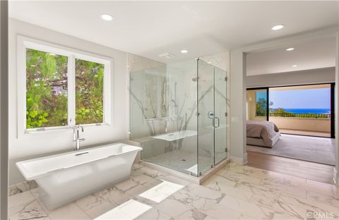 Tiny photo for 25 Spinnaker, Newport Coast, CA 92657 (MLS # OC26004736)