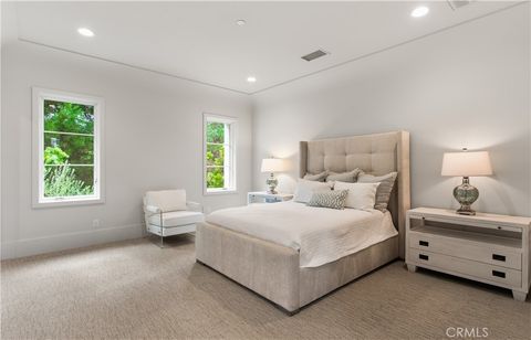 Tiny photo for 25 Spinnaker, Newport Coast, CA 92657 (MLS # OC26004736)