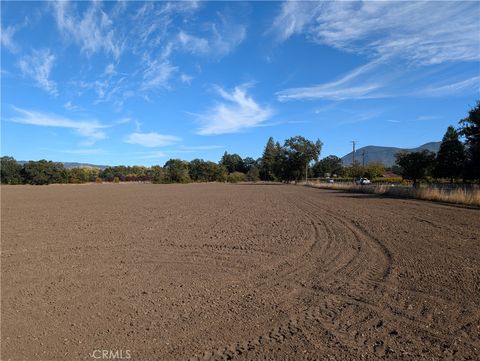 Photo of 2430 Soda Bay Rd, Lakeport, CA 95453 (MLS # LC25263023)