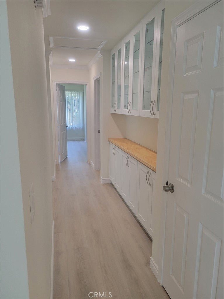 19037 Jeffrey Avenue