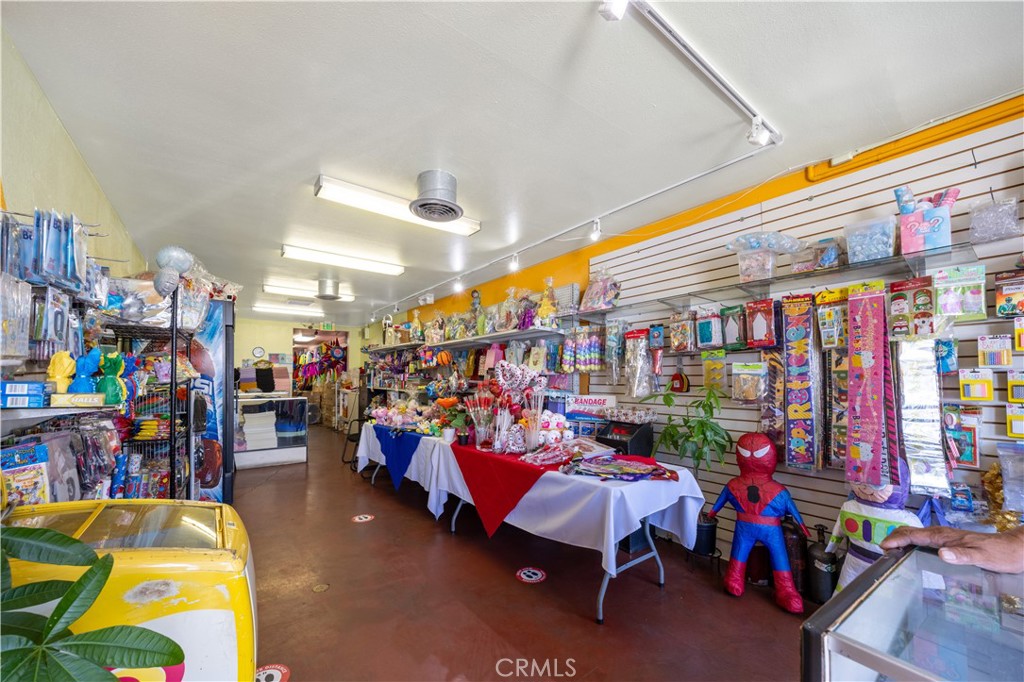 2428 W Valley Boulevard