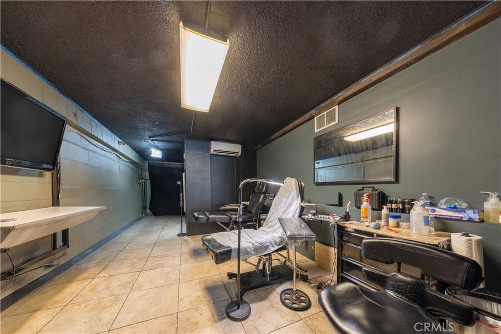 2428 W Valley Boulevard