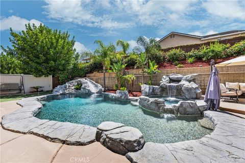 540 Newport Circle Corona CA 92881