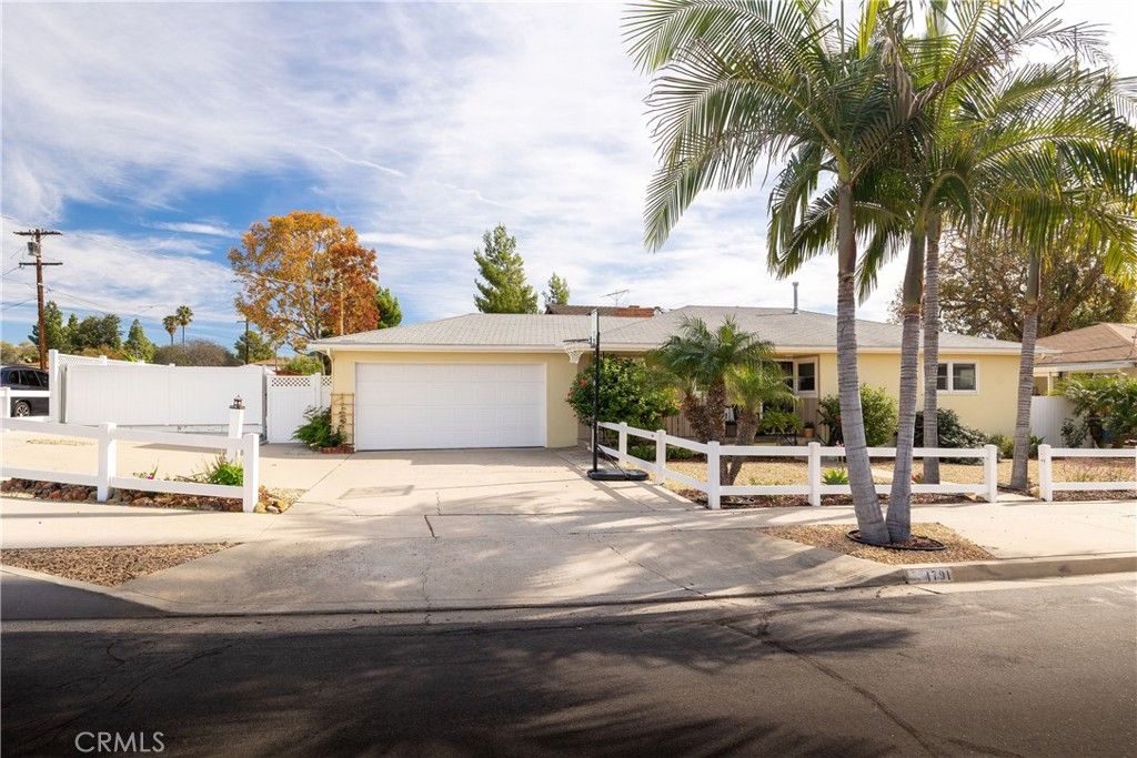 Photo of 4791 Zelda Avenue, La Mesa, CA 91942 (MLS # IV25267051)